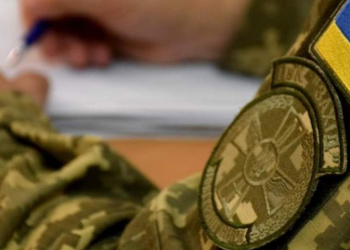 Зеленський підписав указ про звільнення в запас строковиків