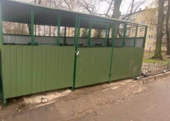На Петлюри у Львові облаштували ще один сучасний майданчик для збору відходів