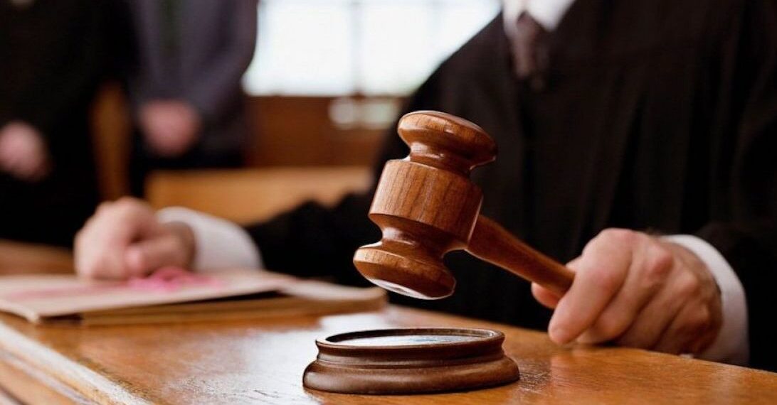 У Львові суд скасував постанову у якій Галицька райадміністрація обвинувачувала жінку у проституції