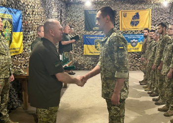 Голова Держприкордонслужби відвідав передові позиції прикордонників на сході
